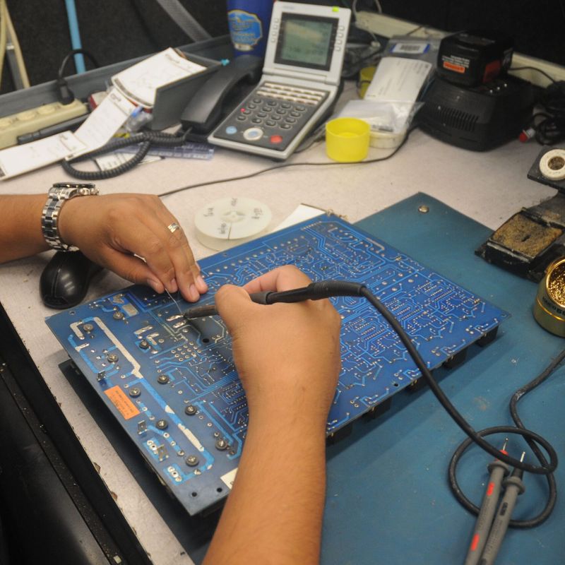 Причины ухудшения характеристик промышленной электроники