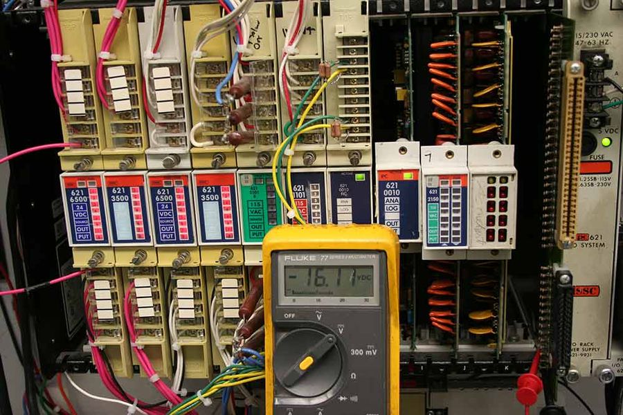 ремонт и обслуживание ПЛК и промышленных контроллеров