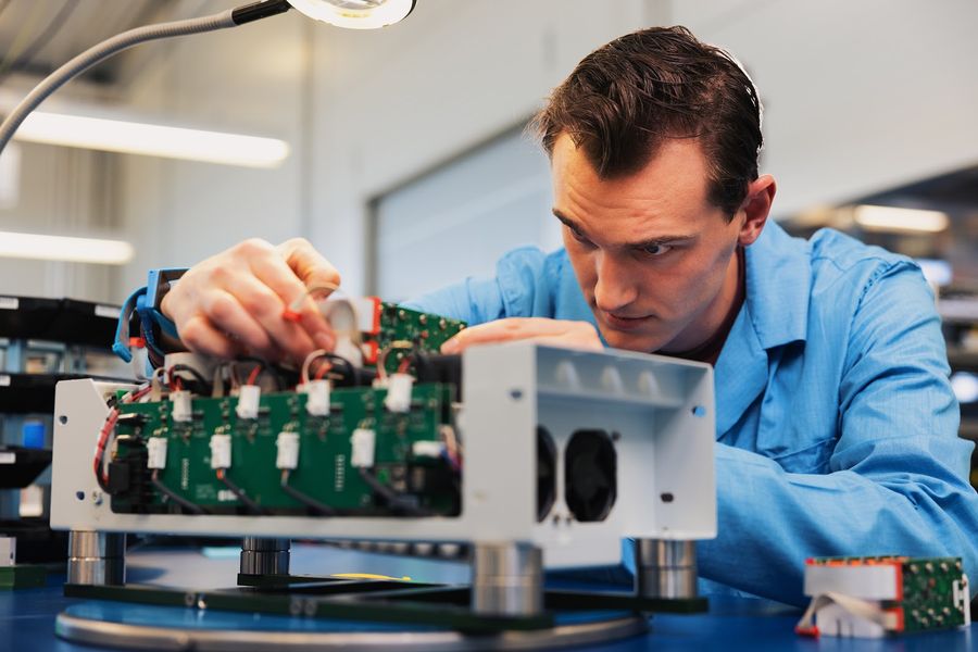 техническое обслуживание промэлектроники