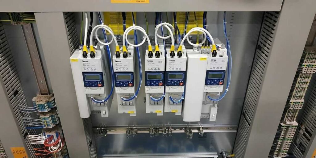 Nastrojka-i-obsluzhivanie-chastotnyh-preobrazovatelej