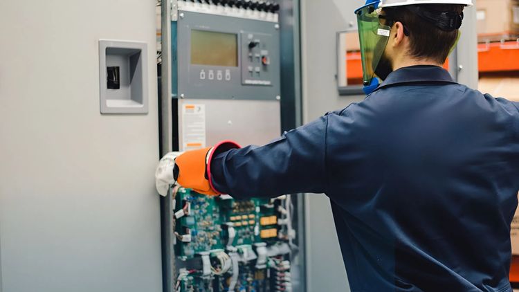 Неисправности промышленных ИБП ремонт и диагностика