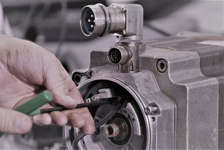 диагностика и компонентный ремонт сервоприводов